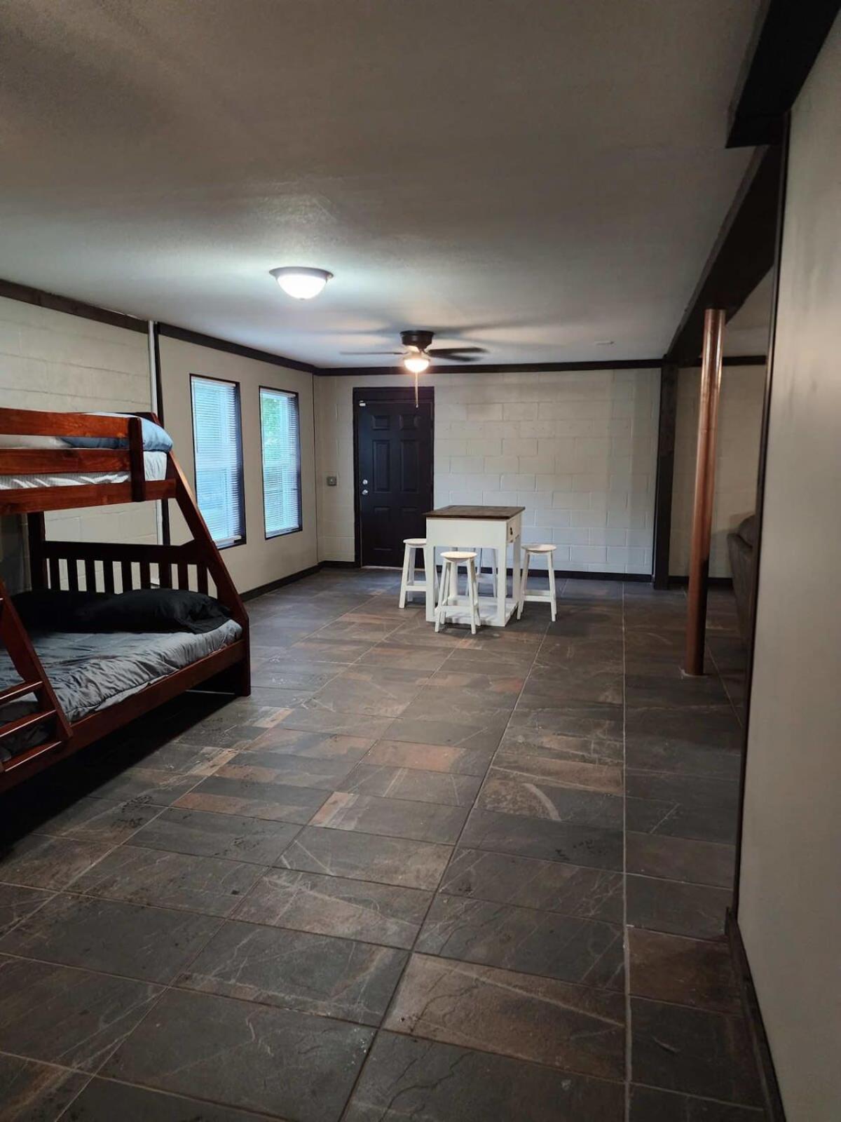 Cozy Pigeon Forge Home W Hot Tub Near River المظهر الخارجي الصورة