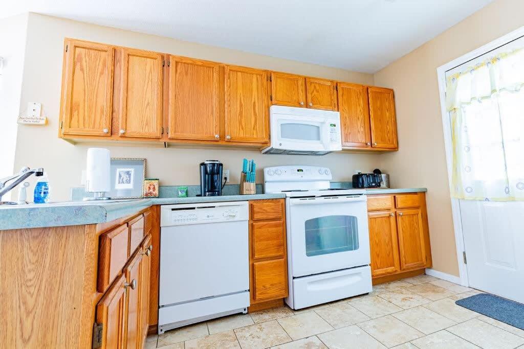 Cozy Pigeon Forge Home W Hot Tub Near River المظهر الخارجي الصورة